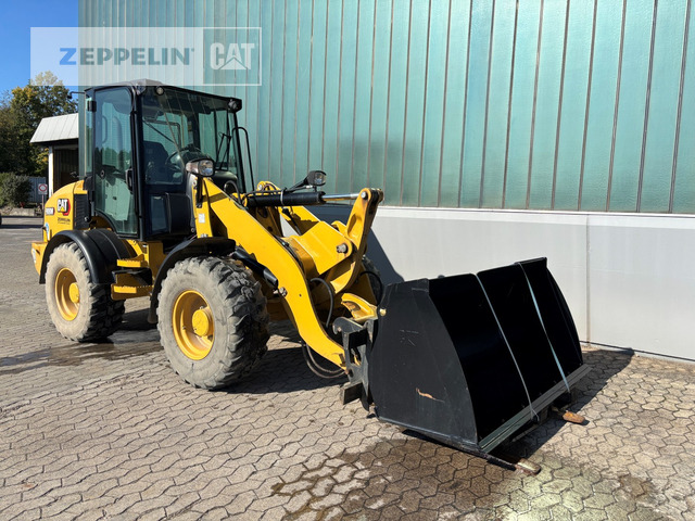 Cat 908M - اللودر بعجل: صور 4 Cat 908M - اللودر بعجل: صور 4
