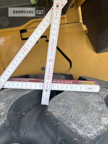 اللودر بعجل Cat 926M: صور 13 اللودر بعجل Cat 926M: صور 13