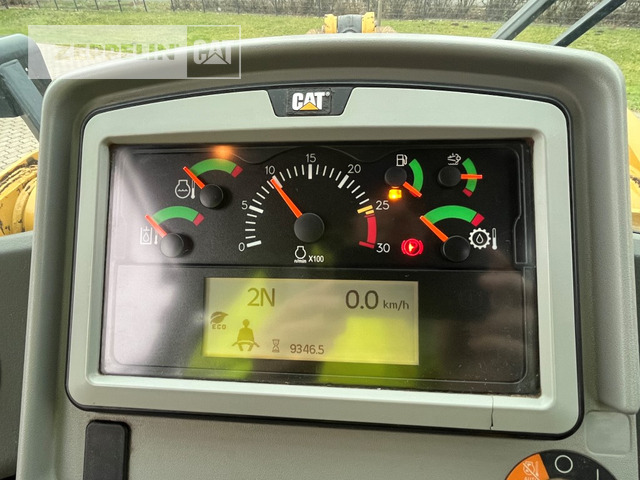 اللودر بعجل Cat 950M: صور 23 اللودر بعجل Cat 950M: صور 23