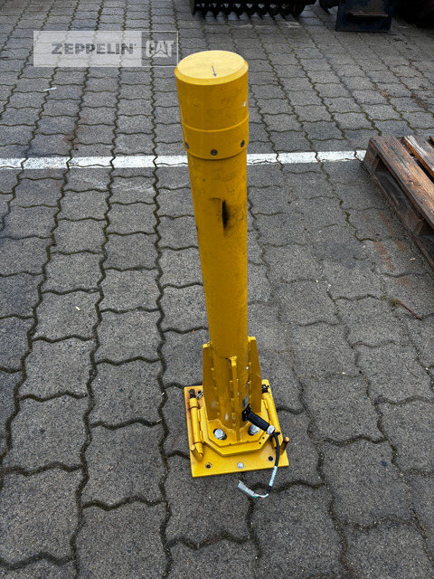 Cat LASER - معدات البناء: صور 4 Cat LASER - معدات البناء: صور 4