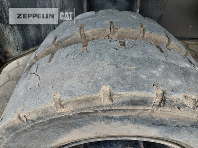 حفارة النقل والشحن Cat MH3024-06C: صور 23