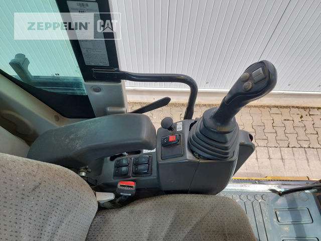 حفارة النقل والشحن Cat MH3024-06C: صور 39