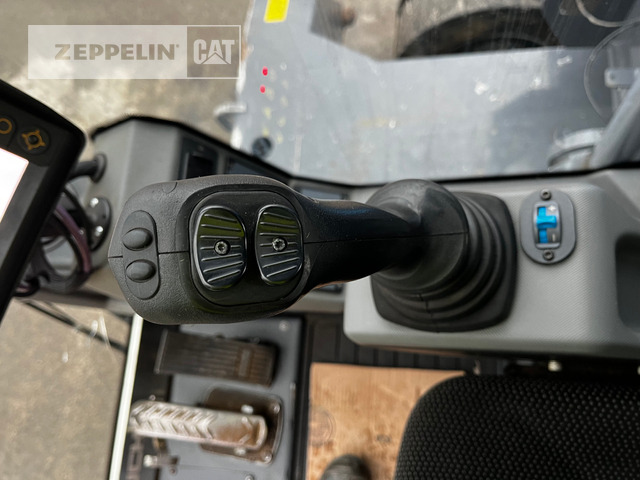 حفارة النقل والشحن Fuchs MHL340F: صور 31