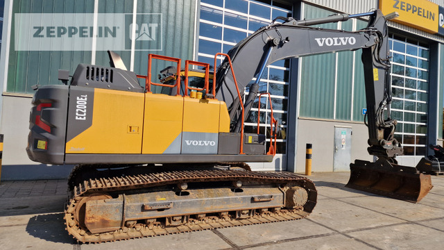 Volvo EC200E - حفارات زحافة: صور 4 Volvo EC200E - حفارات زحافة: صور 4