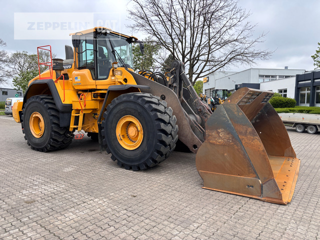 Volvo L220H - اللودر بعجل: صور 2 Volvo L220H - اللودر بعجل: صور 2