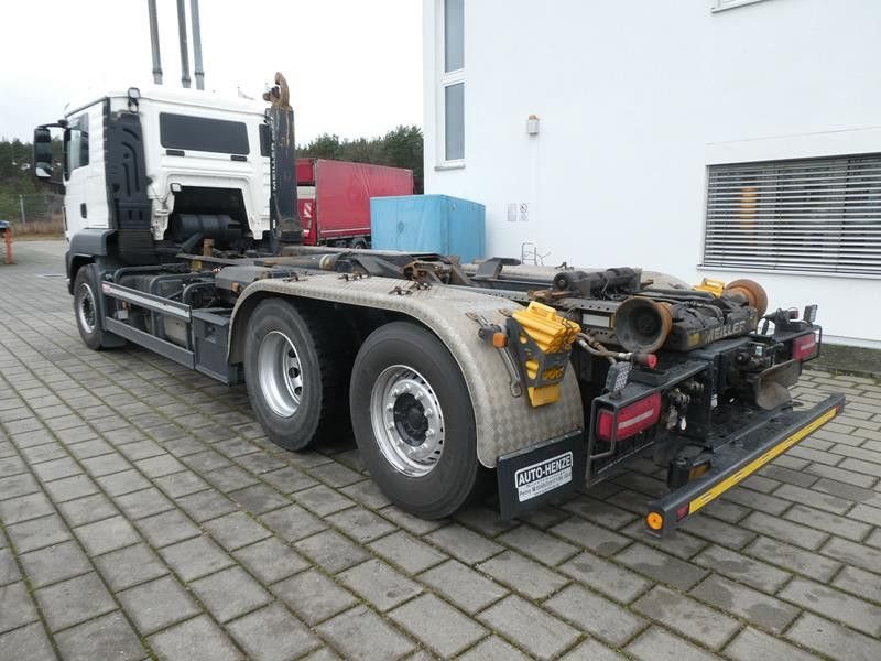 MAN TG-S 26.460 6x2-2 BL Abrollkipper Meiller, Funk - شاحنة ذات الخطاف: صور 5 MAN TG-S 26.460 6x2-2 BL Abrollkipper Meiller, Funk - شاحنة ذات الخطاف: صور 5