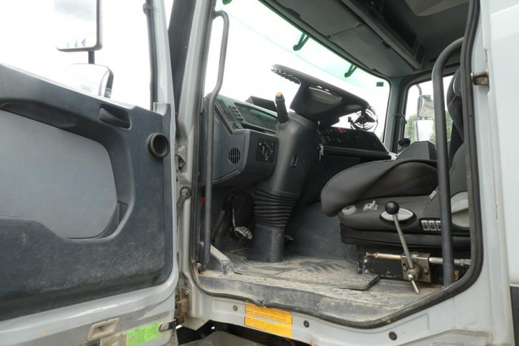 MERCEDES-BENZ Actros 3235 B 8x4 Betonmischer Stetter 9m³ -Deutsch - شاحنة: صور 4 MERCEDES-BENZ Actros 3235 B 8x4 Betonmischer Stetter 9m³ -Deutsch - شاحنة: صور 4