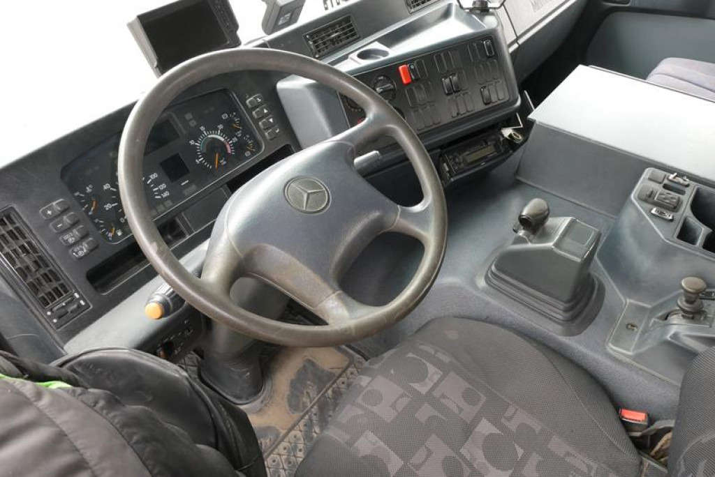 MERCEDES-BENZ Actros 3235 B 8x4 Betonmischer Stetter 9m³ -Deutsch - شاحنة: صور 5 MERCEDES-BENZ Actros 3235 B 8x4 Betonmischer Stetter 9m³ -Deutsch - شاحنة: صور 5
