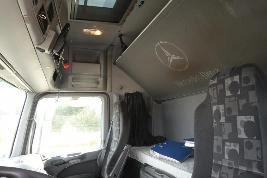 MERCEDES-BENZ Actros 4160 SLT 8x4 4 SZM TITAN -155to.-!! - شاحنة جرار: صور 3 MERCEDES-BENZ Actros 4160 SLT 8x4 4 SZM TITAN -155to.-!! - شاحنة جرار: صور 3