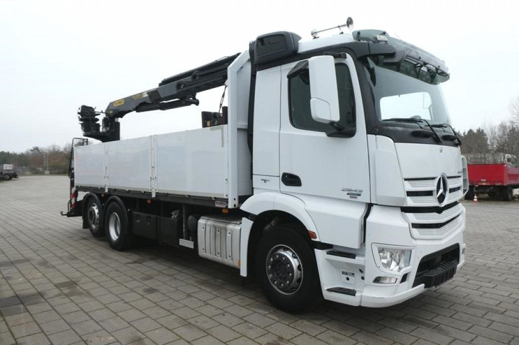 Mercedes-Benz Antos 2543 L/6x2 Pritsche Heckkran - شاحنة كرين: صور 3 Mercedes-Benz Antos 2543 L/6x2 Pritsche Heckkran - شاحنة كرين: صور 3