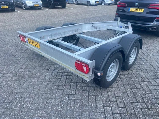 Diversen Bolle . 2 asser aanhangwagen voor kogelkoppeling 3500 kg - الشاسية مقطورة: صور 3 Diversen Bolle . 2 asser aanhangwagen voor kogelkoppeling 3500 kg - الشاسية مقطورة: صور 3