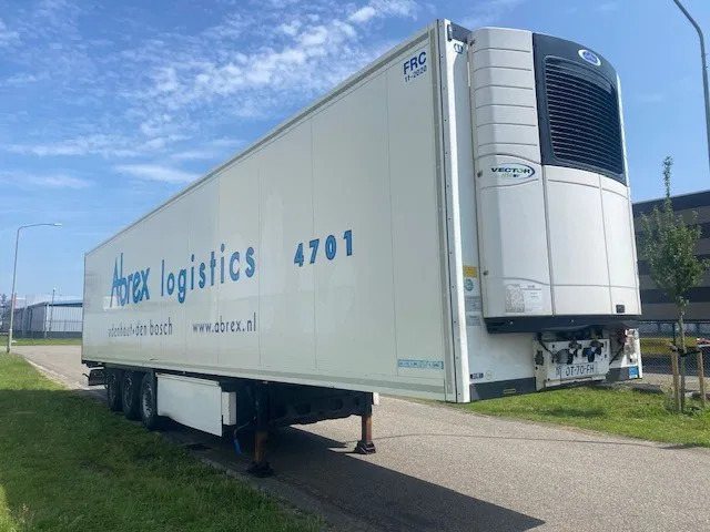 Krone SD koelvries met carrier vector 1950 MT 2 temp en 2 e lading - مبردة نصف مقطورة: صور 2 Krone SD koelvries met carrier vector 1950 MT 2 temp en 2 e lading - مبردة نصف مقطورة: صور 2