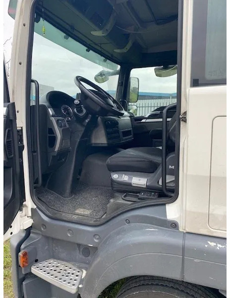 MAN TGL 12,250 met schuifzeilopbouw en laadklep , euro 6. - شاحنة ستارة: صور 4 MAN TGL 12,250 met schuifzeilopbouw en laadklep , euro 6. - شاحنة ستارة: صور 4