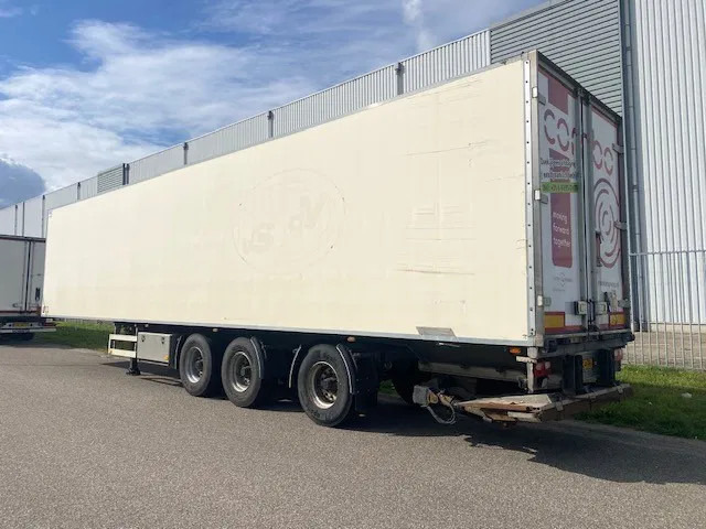 Van Eck koelvries 3 asser stuuras,met carrier vector koelmotor, apk gekeurd - مبردة نصف مقطورة: صور 2 Van Eck koelvries 3 asser stuuras,met carrier vector koelmotor, apk gekeurd - مبردة نصف مقطورة: صور 2