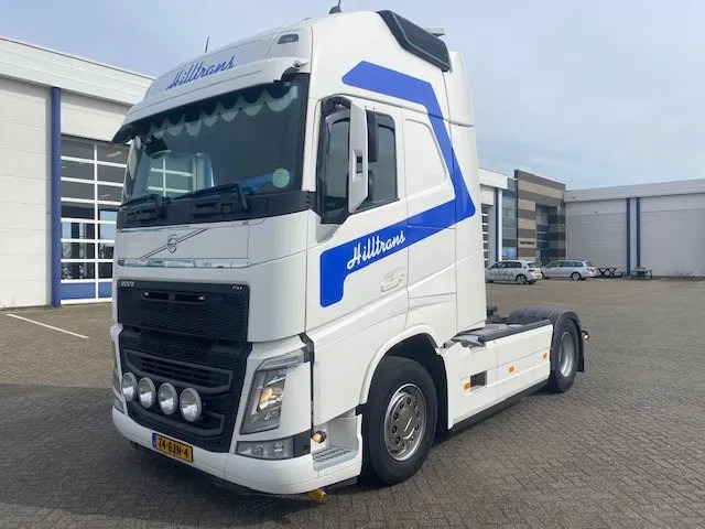Volvo FH 13.460 XL cabine, euro 6 , full spoilered, smart tacho , new clutch ,beauty..... - شاحنة جرار: صور 1 Volvo FH 13.460 XL cabine, euro 6 , full spoilered, smart tacho , new clutch ,beauty..... - شاحنة جرار: صور 1