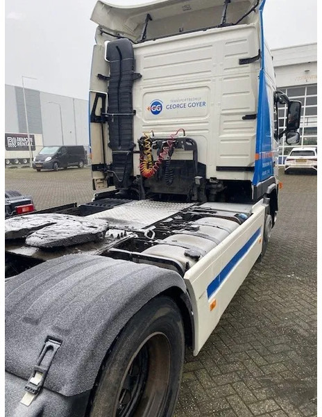 Volvo FM 400 globetrotter trekker - شاحنة جرار: صور 4 Volvo FM 400 globetrotter trekker - شاحنة جرار: صور 4