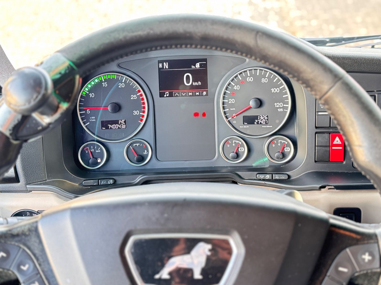 شاحنة جرار MAN TGX 18.460  4x2   BLS  XXL  Standklima: صور 12