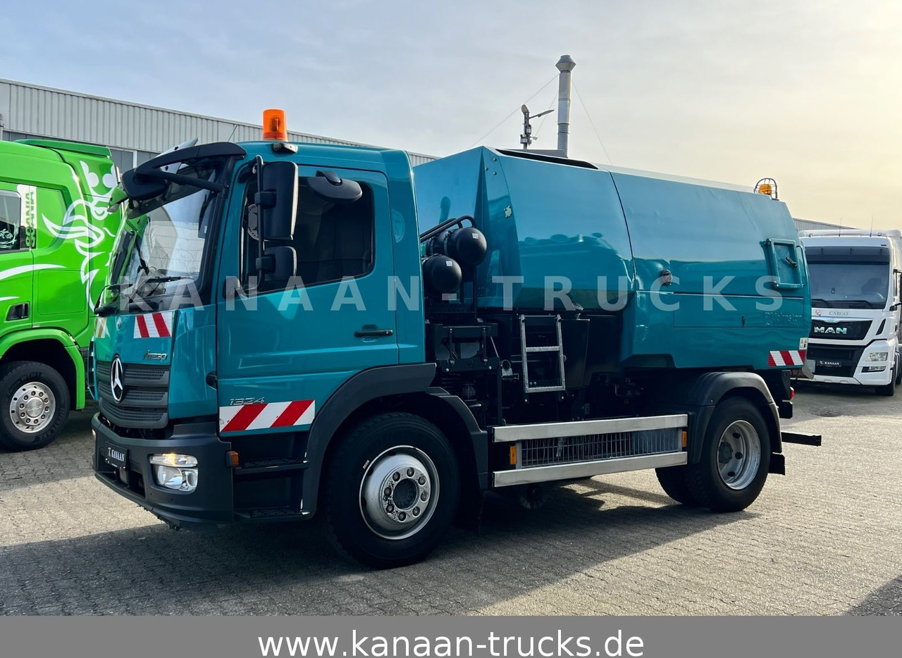 Mercedes-Benz 1324 Atego Johnston VT652 120TKM Euro6b - سياره كنس شوارع: صور 3 Mercedes-Benz 1324 Atego Johnston VT652 120TKM Euro6b - سياره كنس شوارع: صور 3