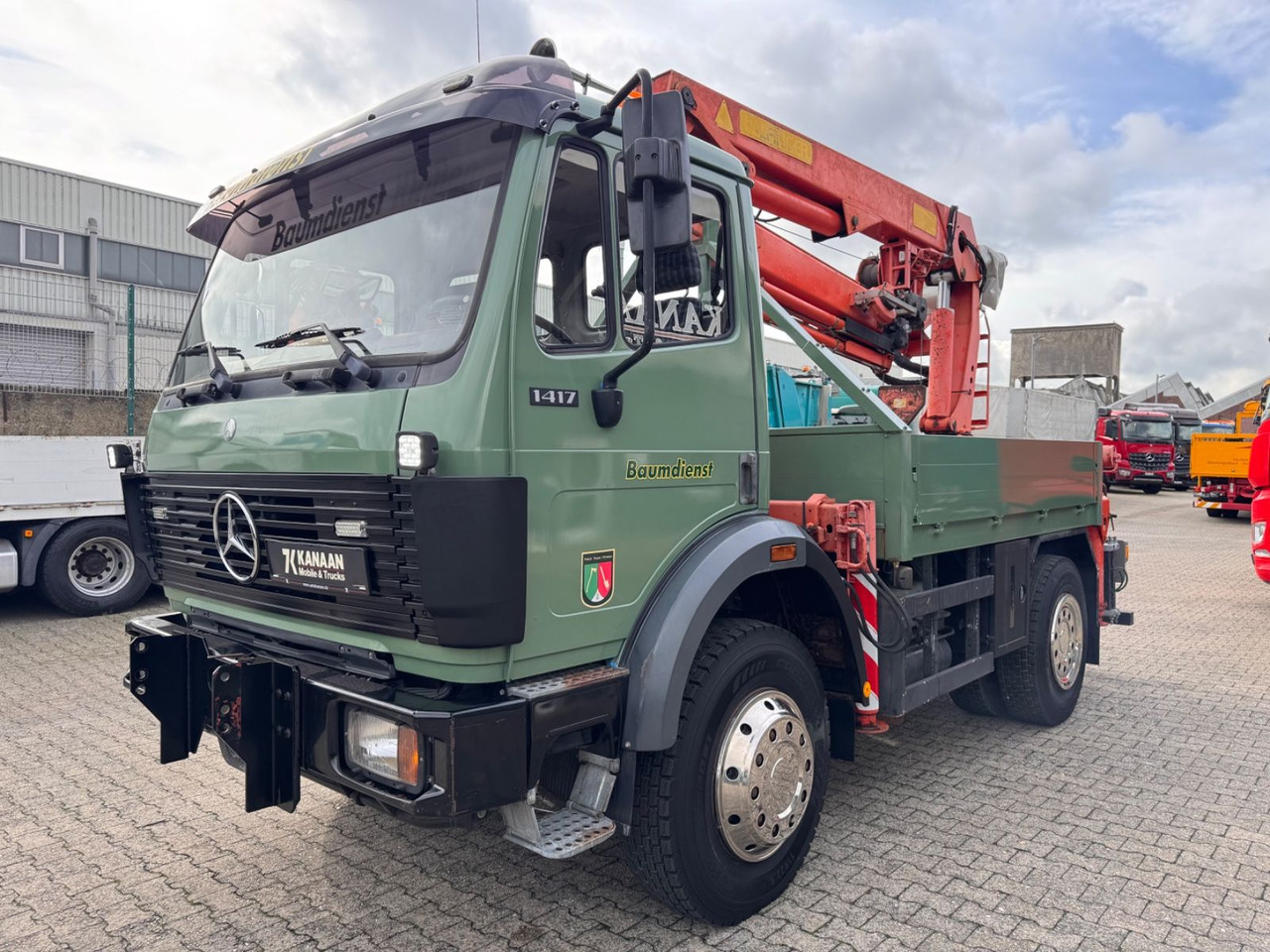 Mercedes-Benz 1417 AK Allrad Palfinger Montagekran 17,7m 64TKM - شاحنة كرين: صور 2 Mercedes-Benz 1417 AK Allrad Palfinger Montagekran 17,7m 64TKM - شاحنة كرين: صور 2
