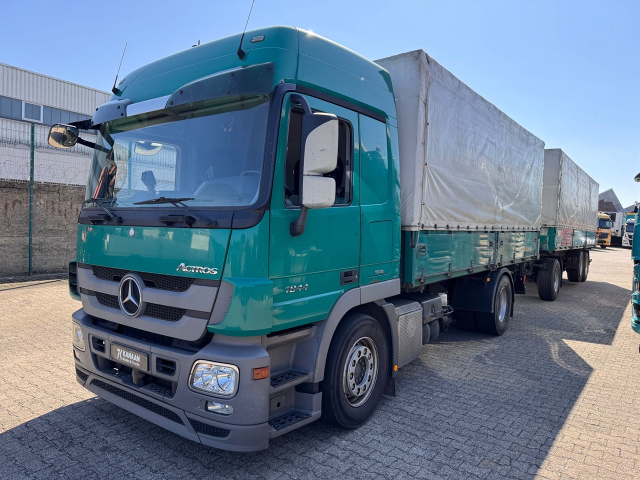 Mercedes-Benz 1844 Actros MP3 3-SeitenKipper Getreide Pritsche - قلابات: صور 5 Mercedes-Benz 1844 Actros MP3 3-SeitenKipper Getreide Pritsche - قلابات: صور 5