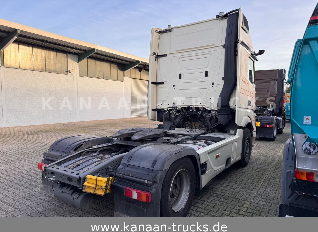 Mercedes-Benz 1848 LS Actros 5 GigaSpace Steel/Air Susp - شاحنة جرار: صور 3 Mercedes-Benz 1848 LS Actros 5 GigaSpace Steel/Air Susp - شاحنة جرار: صور 3