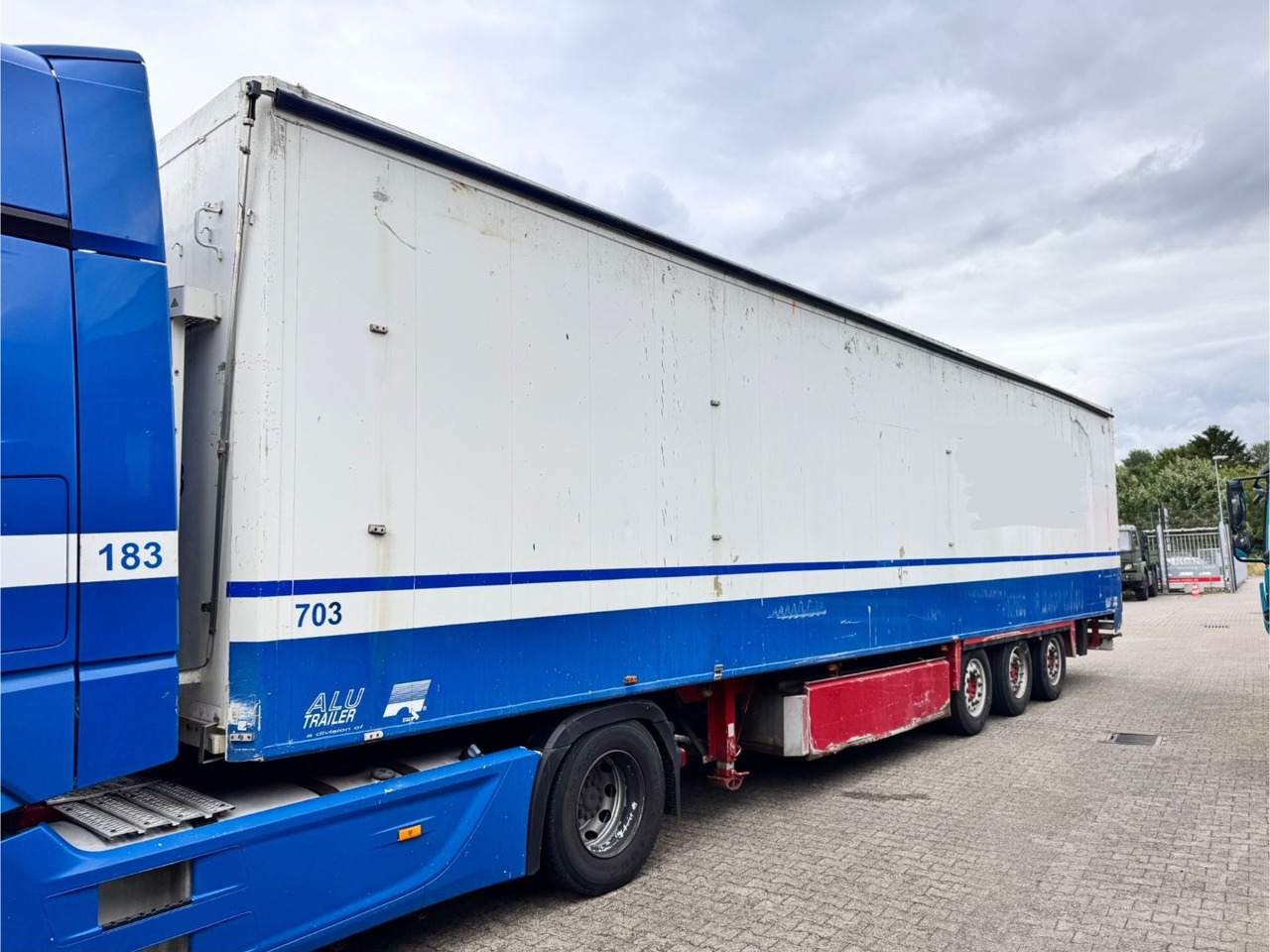 Stas S300 ZX Walkingfloor 3 x Vorhanden TÜV NEU - أرضية المشي نصف مقطورة: صور 3 Stas S300 ZX Walkingfloor 3 x Vorhanden TÜV NEU - أرضية المشي نصف مقطورة: صور 3