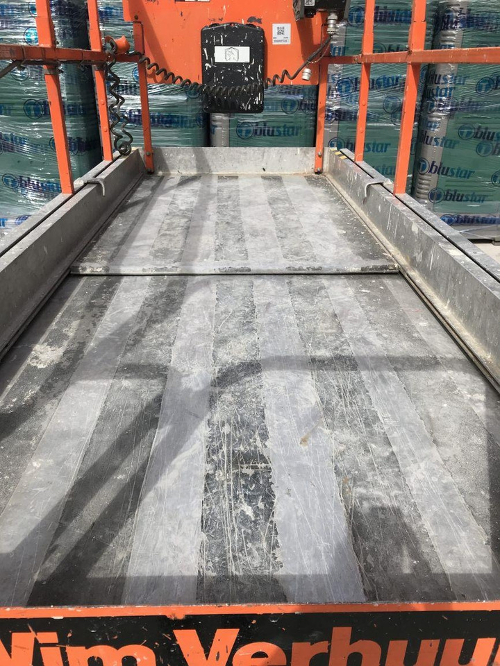 JLG 3246ES (1240) - رافعات مقصية: صور 3 JLG 3246ES (1240) - رافعات مقصية: صور 3