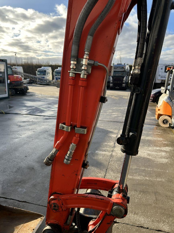 حفارة مصغرة Kubota U50-5 (8596): صور 13 حفارة مصغرة Kubota U50-5 (8596): صور 13