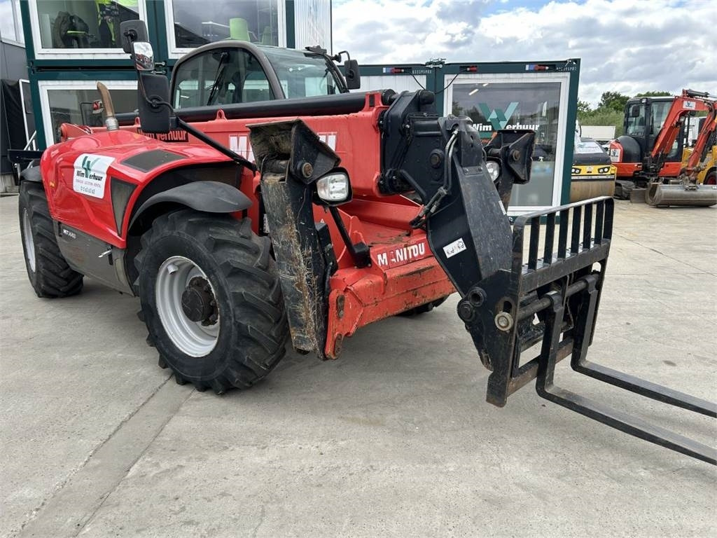 Manitou MT1440 (2032) - رافعة تلسكوبية: صور 4 Manitou MT1440 (2032) - رافعة تلسكوبية: صور 4