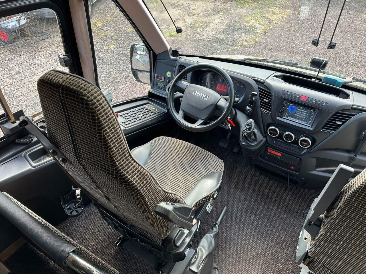 Iveco First Rosero-P (82 tkm*29 Sitze) Rapido O818 - حافلة صغيرة, ميكروباص: صور 4 Iveco First Rosero-P (82 tkm*29 Sitze) Rapido O818 - حافلة صغيرة, ميكروباص: صور 4