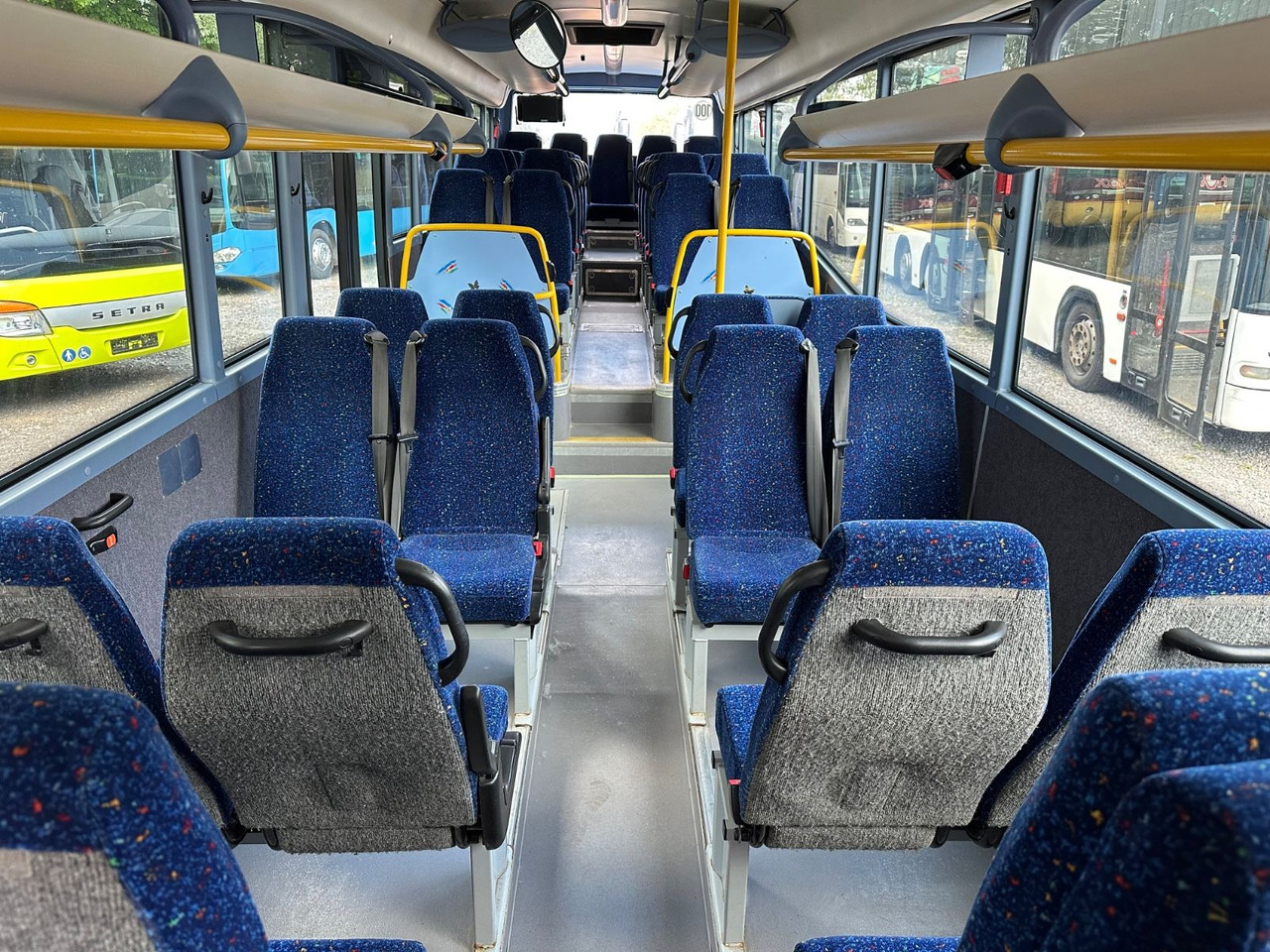 Iveco Irisbus Crossway LE SFR 162 *AC*100 km/h*Schalt - النقل الحضري: صور 5 Iveco Irisbus Crossway LE SFR 162 *AC*100 km/h*Schalt - النقل الحضري: صور 5