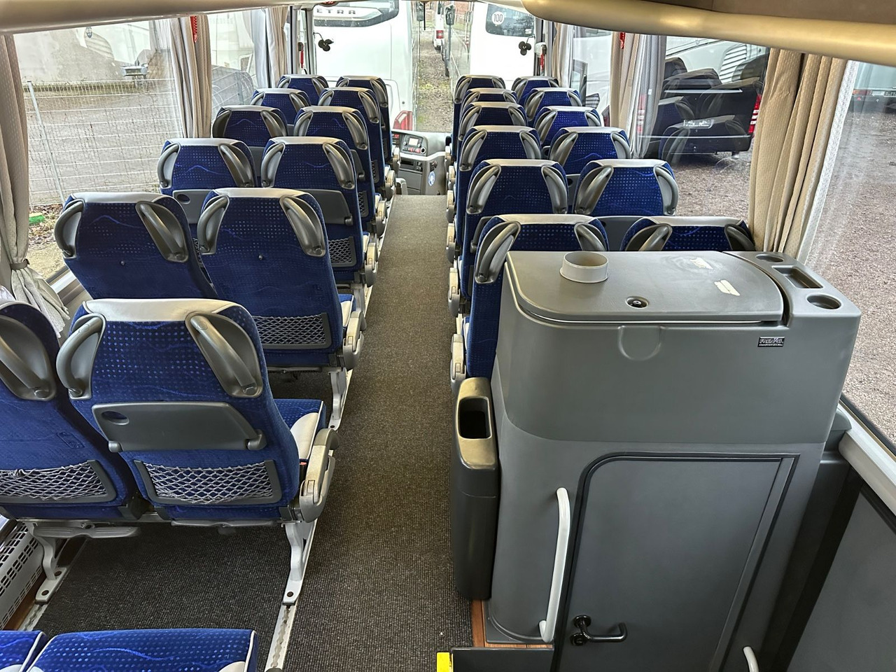 سياحية حافلة MAN R08 Lions Coach L (wenig Km*Behinderten gerecht) MAN R08 Lions Coach L (wenig Km*Behinderten gerecht): صور 19 سياحية حافلة MAN R08 Lions Coach L (wenig Km*Behinderten gerecht) MAN R08 Lions Coach L (wenig Km*Behinderten gerecht): صور 19