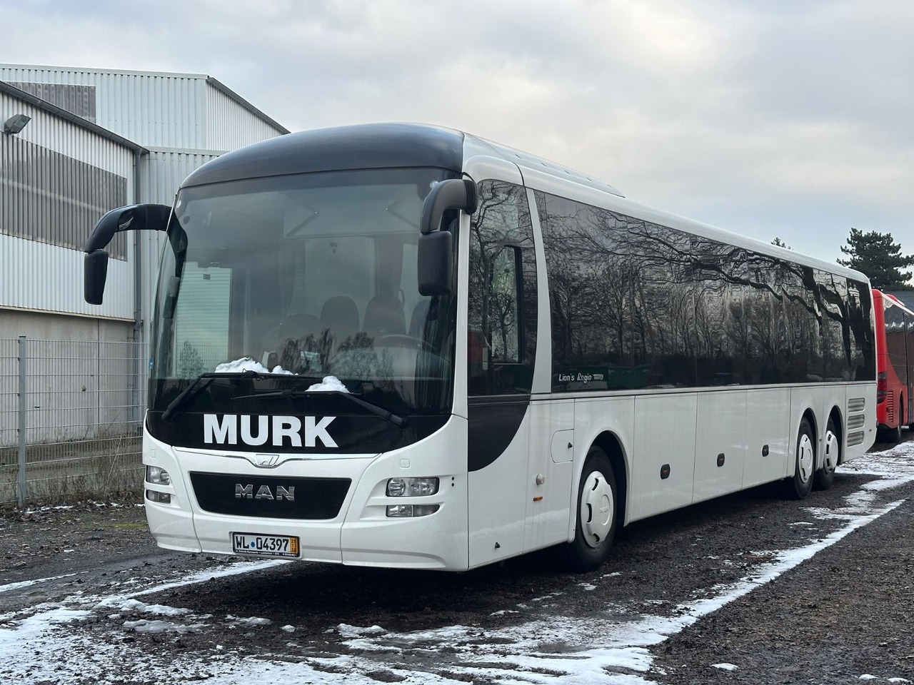 MAN R13 Lions Regio L (65Sitze*251 tKm) - باص النقل بين المدن: صور 1 MAN R13 Lions Regio L (65Sitze*251 tKm) - باص النقل بين المدن: صور 1