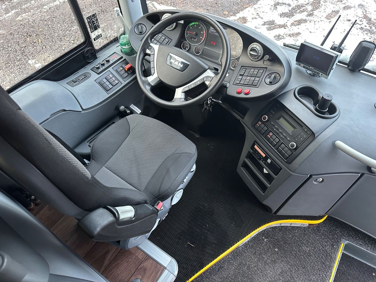 MAN R13 Lions Regio L (65Sitze*251 tKm) - باص النقل بين المدن: صور 4 MAN R13 Lions Regio L (65Sitze*251 tKm) - باص النقل بين المدن: صور 4