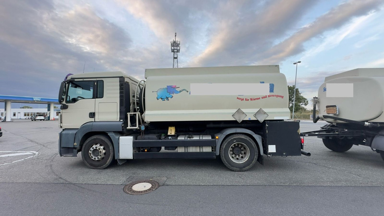 MAN TGS 18.440 4X2 BL A3 (Oben+Untenbefüllung) - شاحنة صهريج: صور 1 MAN TGS 18.440 4X2 BL A3 (Oben+Untenbefüllung) - شاحنة صهريج: صور 1