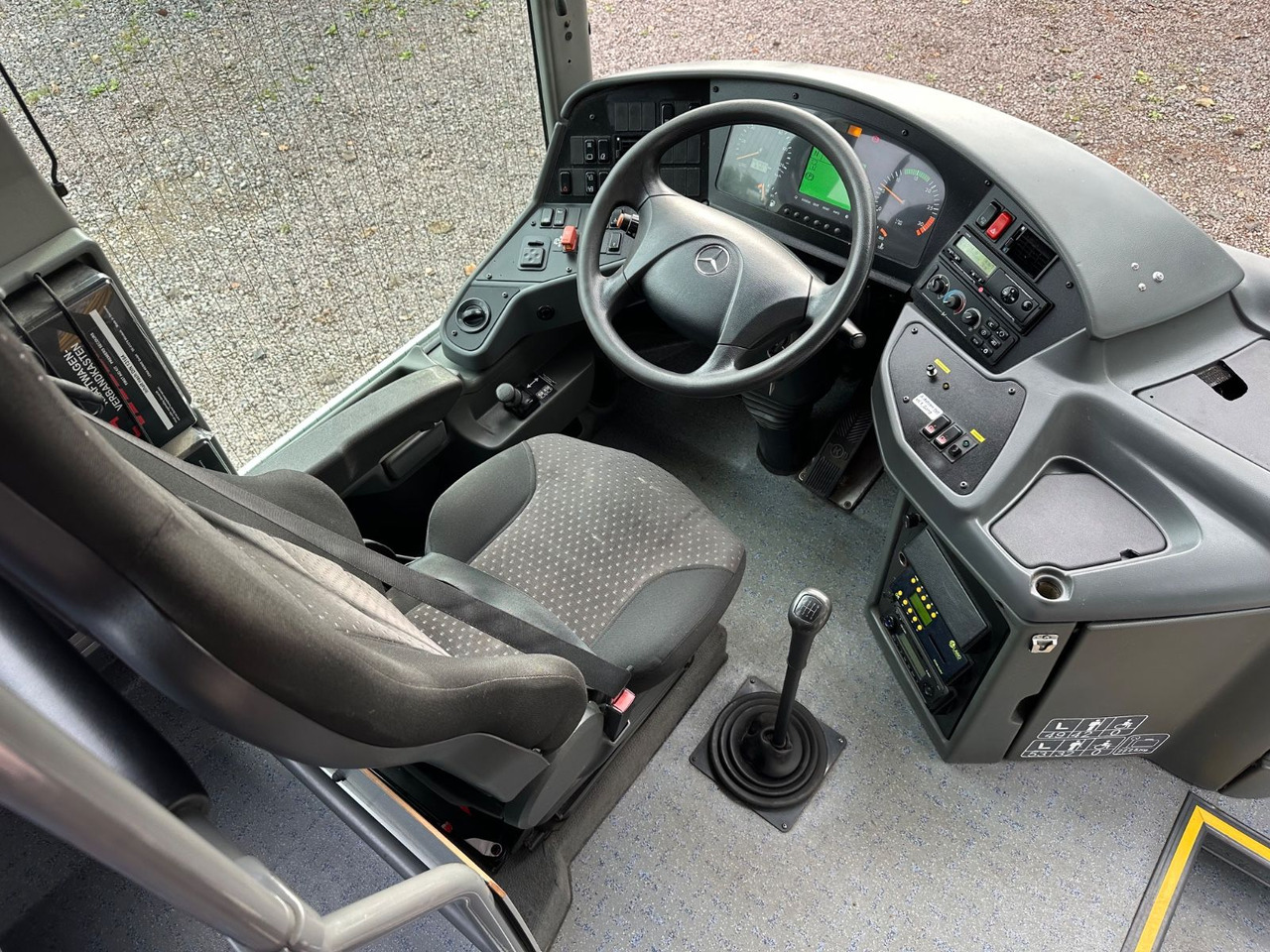 Mercedes-Benz O560 Intouro (EEV*Schalt) - باص النقل بين المدن: صور 5 Mercedes-Benz O560 Intouro (EEV*Schalt) - باص النقل بين المدن: صور 5