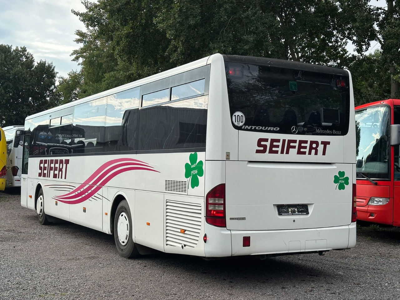 Mercedes-Benz O560 Intouro (EEV*Schalt) - باص النقل بين المدن: صور 2 Mercedes-Benz O560 Intouro (EEV*Schalt) - باص النقل بين المدن: صور 2