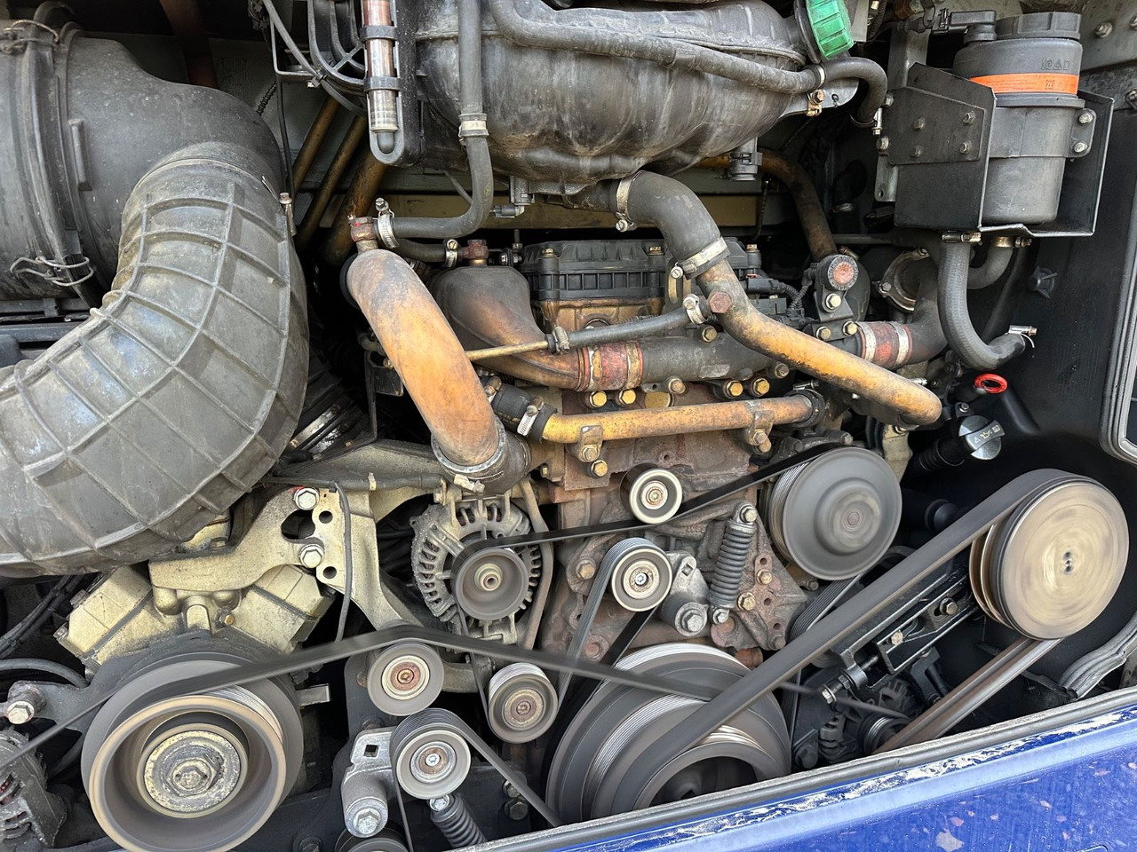 Mercedes-Benz Tourismo O350 17 RHD-L (59Sitze*DE*TOP) - سياحية حافلة: صور 3 Mercedes-Benz Tourismo O350 17 RHD-L (59Sitze*DE*TOP) - سياحية حافلة: صور 3