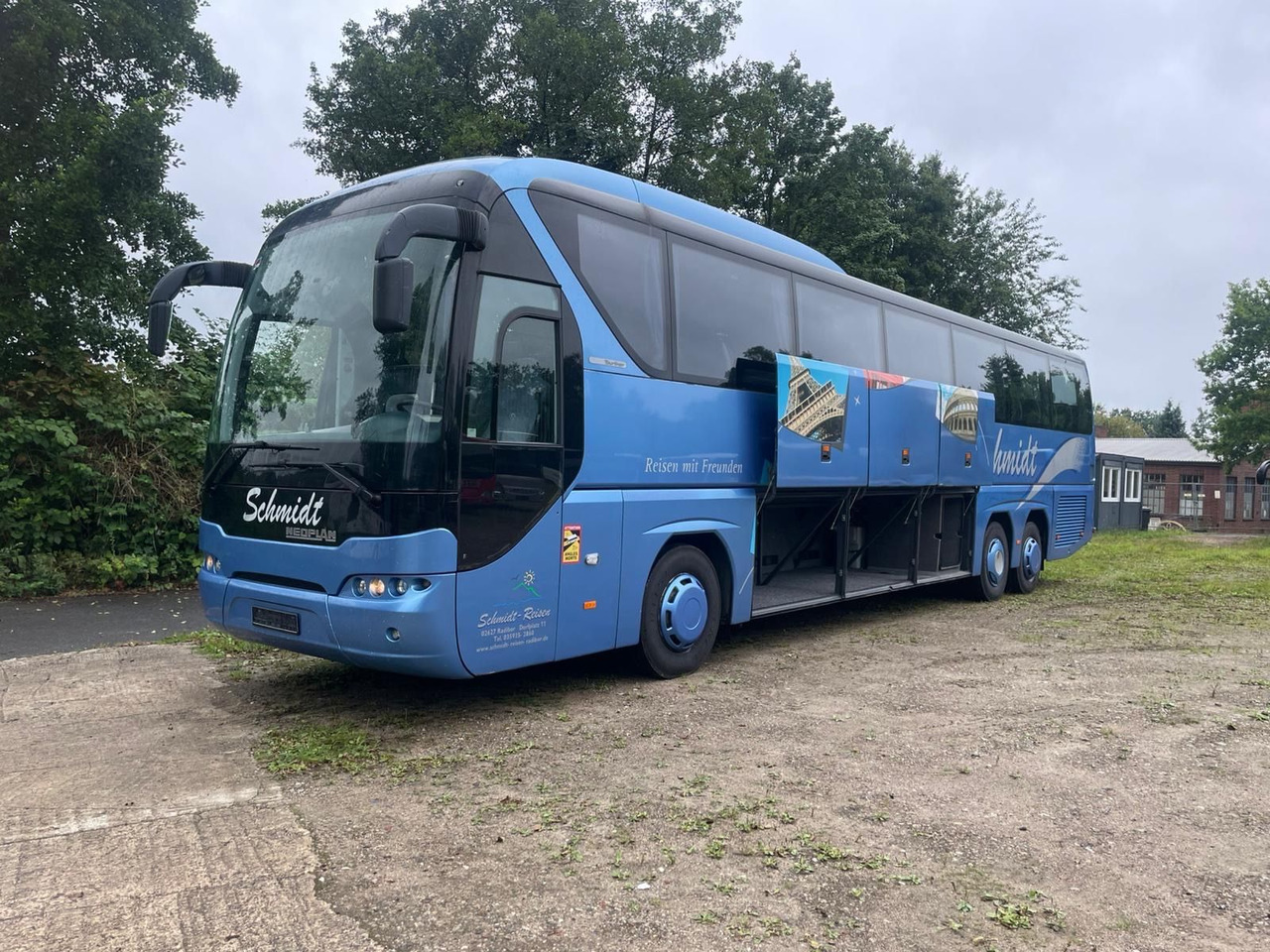 Neoplan Tourliner L P22 (59 Sitze*Schalt*TOP*DE) - سياحية حافلة: صور 1 Neoplan Tourliner L P22 (59 Sitze*Schalt*TOP*DE) - سياحية حافلة: صور 1