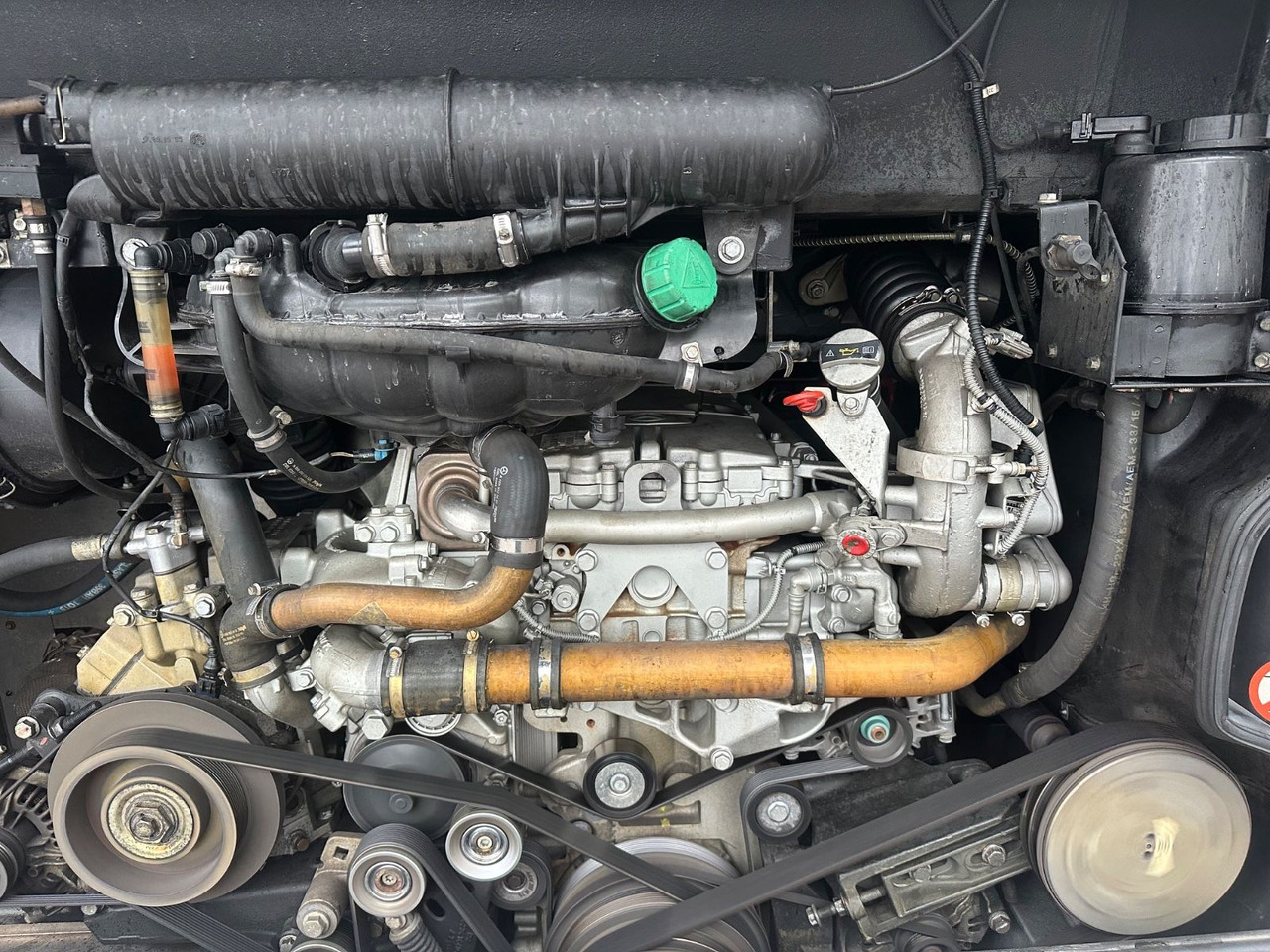 Setra S 415 UL GT (Euro6*DE*TOP) - باص النقل بين المدن: صور 4 Setra S 415 UL GT (Euro6*DE*TOP) - باص النقل بين المدن: صور 4