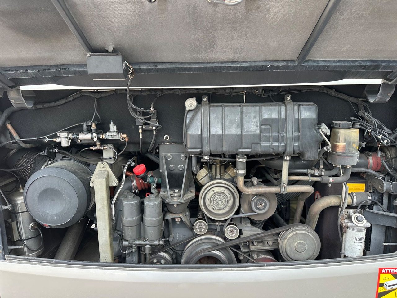 Setra S 415 UL GT (Motor neu*TOP) - باص النقل بين المدن: صور 3 Setra S 415 UL GT (Motor neu*TOP) - باص النقل بين المدن: صور 3