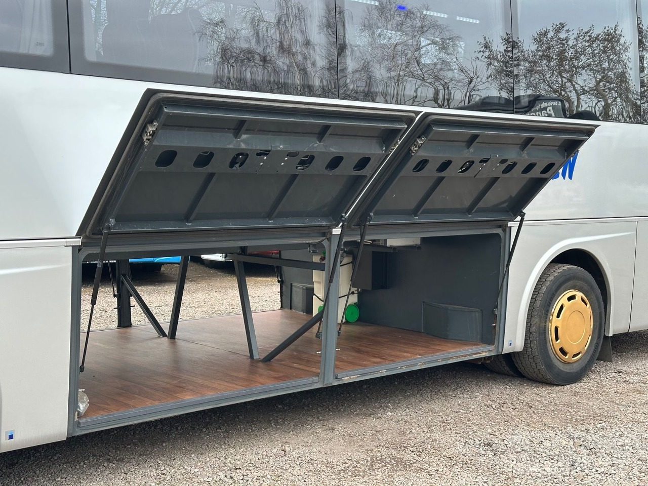 Temsa MD9 C (wenig Km*34 Sitze) - سياحية حافلة: صور 5 Temsa MD9 C (wenig Km*34 Sitze) - سياحية حافلة: صور 5